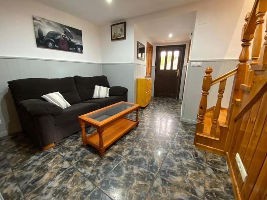 La Casa De Anita Y Jose Villa Colunga Exterior photo